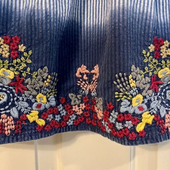 A Personal Touch Stripped Button Down Floral Embroidery Blouse Medium - Picture 6 of 14